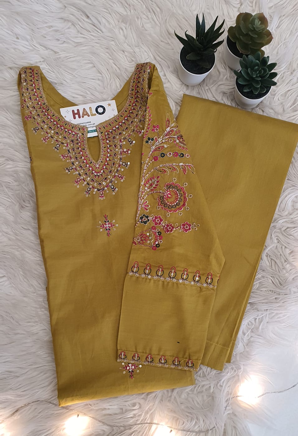 Mustard Festive 2PC